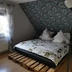 Gruenberger Land 아파트