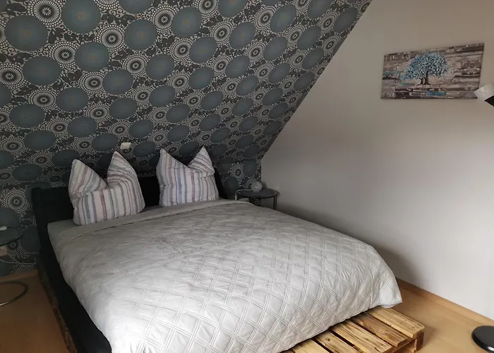 Gruenberger Land 公寓 古伦堡